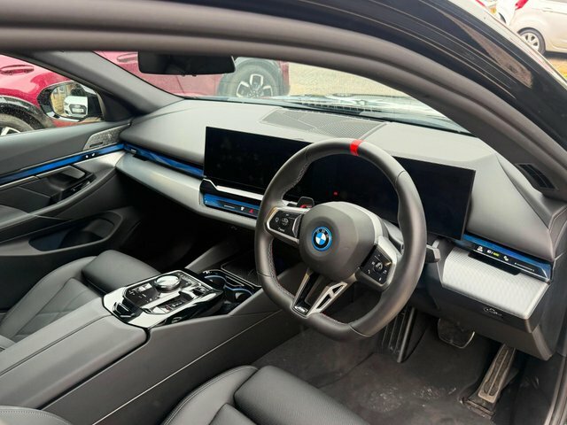 BMW i5 250Kw Edr40 M Sport 84Kwh Techcmf22kw Grey #27