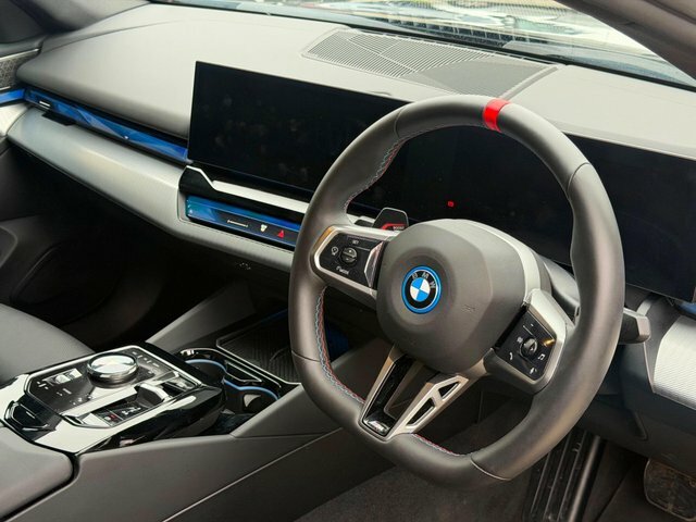 BMW i5 250Kw Edr40 M Sport 84Kwh Techcmf22kw Grey #25