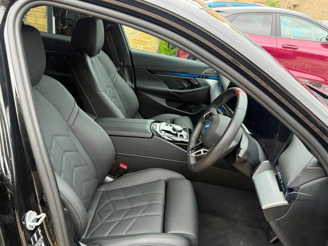 BMW i5 250Kw Edr40 M Sport 84Kwh Techcmf22kw Grey #28