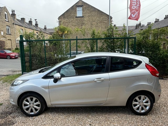 Ford Fiesta Style Silver #5