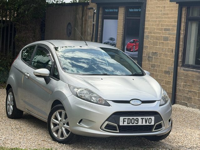 Ford Fiesta Style Silver #2