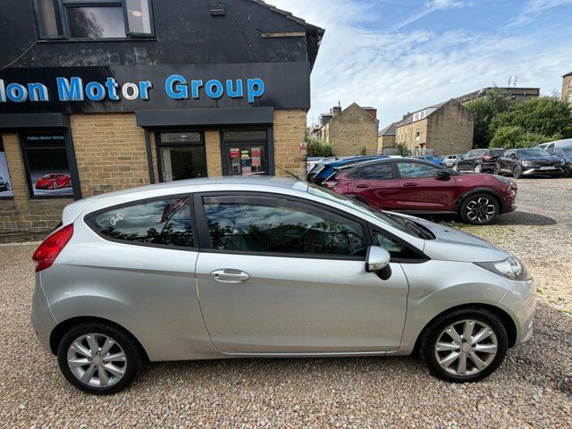Ford Fiesta Style Silver #6