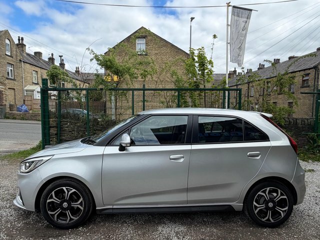 MG MG3 Exclusive Silver #4