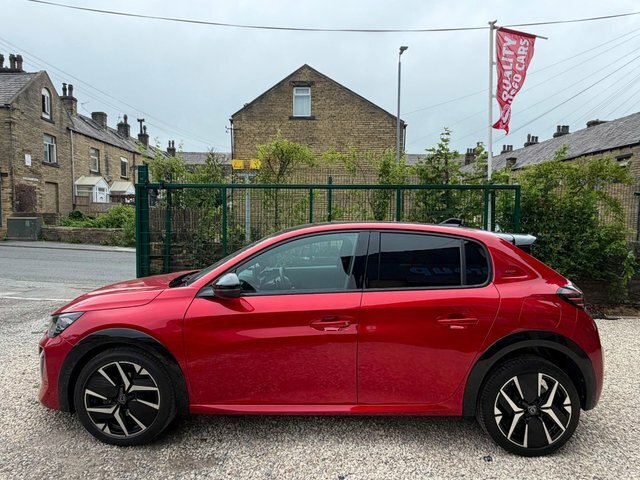 Peugeot 208 Hatchback DG24OZJ Red #4