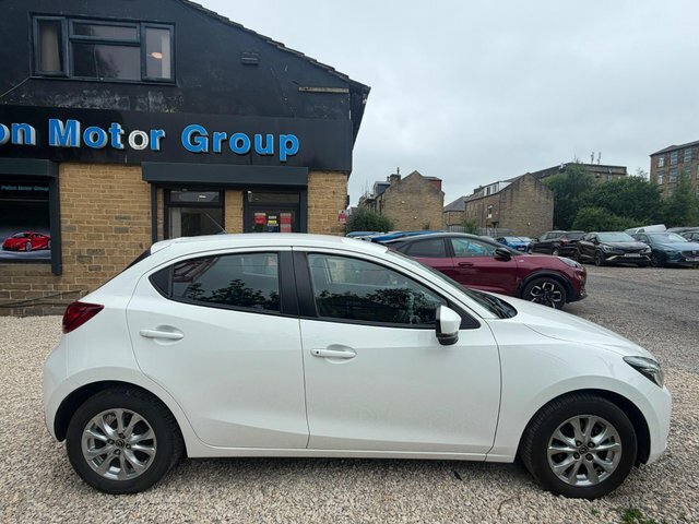 Mazda 2 Hatchback White #6