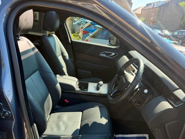 Land Rover Range Rover Velar Dynamic Se Red #23