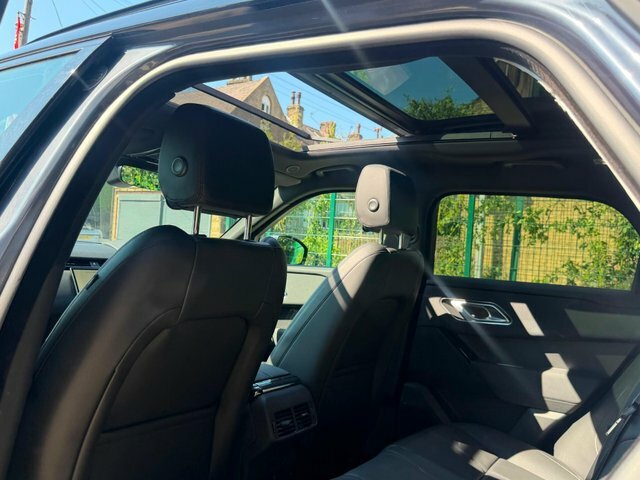 Land Rover Range Rover Velar Dynamic Se Red #32