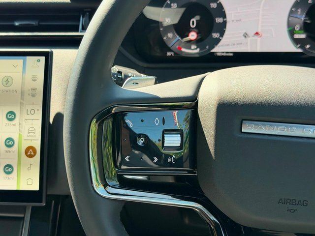 Land Rover Range Rover Velar Dynamic Se Red #42