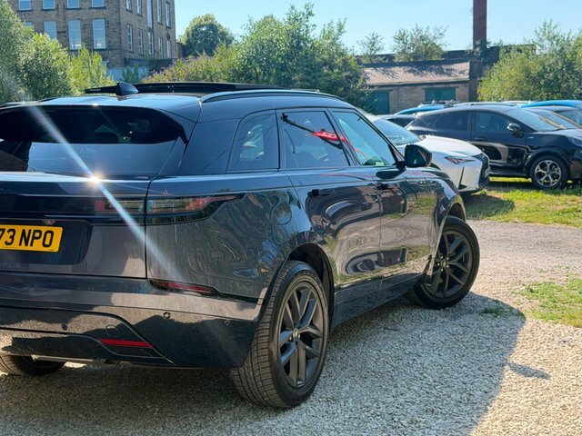 Land Rover Range Rover Velar Dynamic Se Red #26