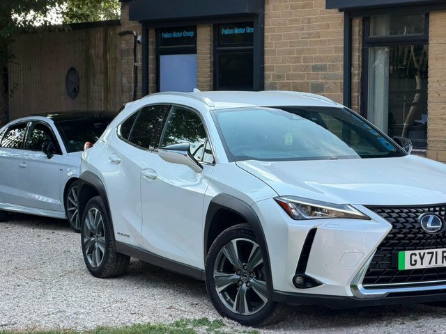 Lexus UX Suv White #5