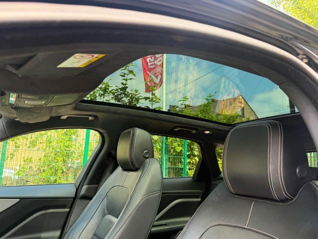 Jaguar F-Pace 2.0 Portfolio Awd 178 Bhp Blue #51