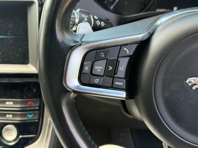 Jaguar F-Pace 2.0 Portfolio Awd 178 Bhp Blue #44