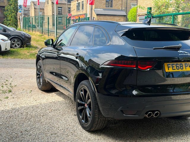 Jaguar F-Pace 2.0 Portfolio Awd 178 Bhp Blue #20