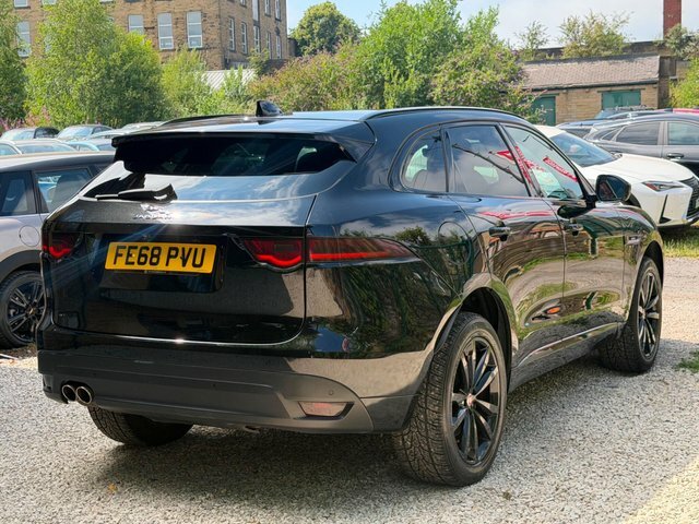 Jaguar F-Pace Suv Black #4