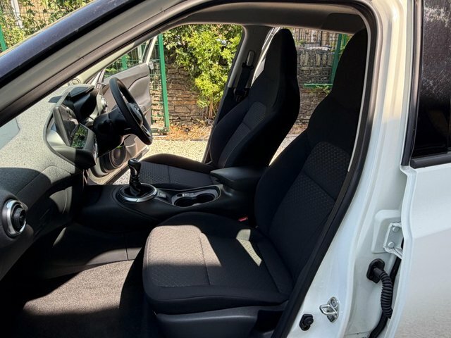 Nissan Juke Tekna Grey #32