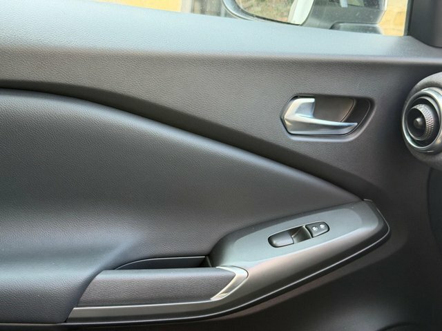 Nissan Juke Tekna Grey #47