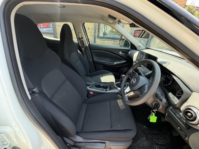 Nissan Juke Tekna Grey #25