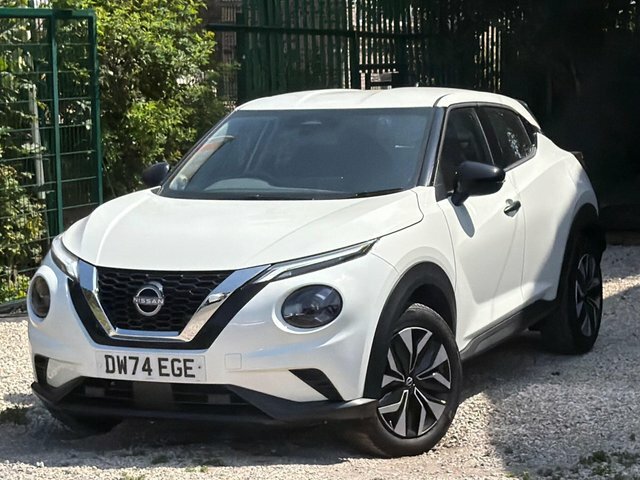 Nissan Juke Suv White