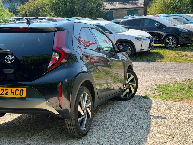 Toyota Aygo X Hatchback Black #28