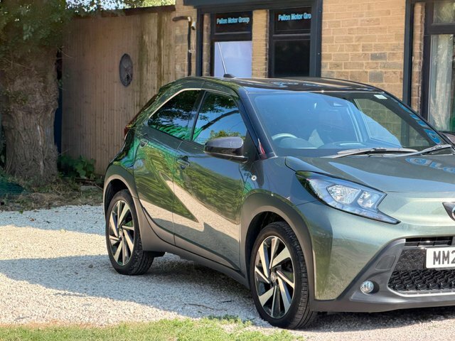 Toyota Aygo X Hatchback Black #8