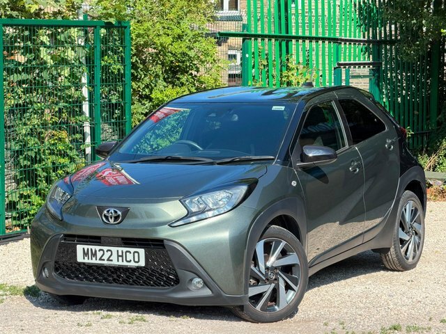Toyota Aygo X Hatchback Black #19