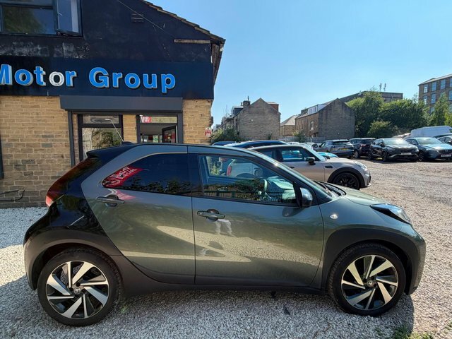 Toyota Aygo X Hatchback Black #7