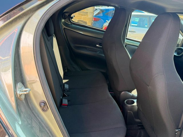 Toyota Aygo X Hatchback Black #37