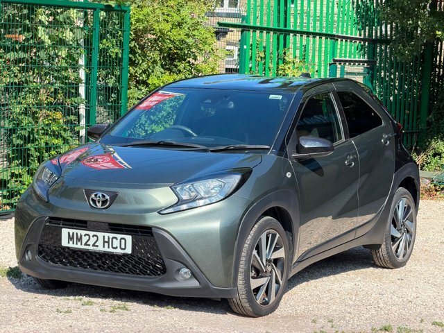 Toyota Aygo X Hatchback Green #2