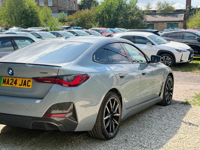 BMW i4 M Sport Black #54