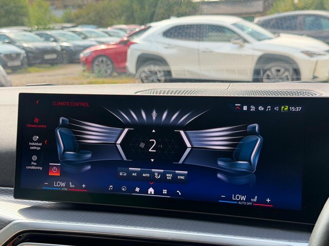 BMW i4 M Sport Black #42