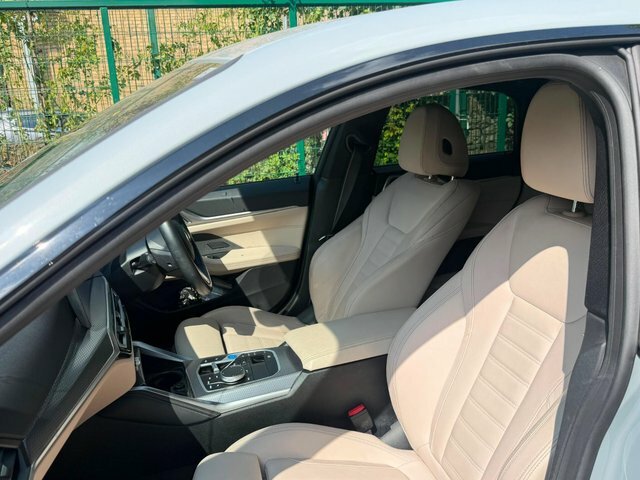 BMW i4 M Sport Black #26