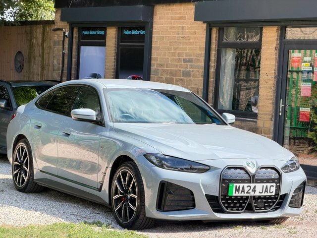 BMW i4 M Sport Black #46