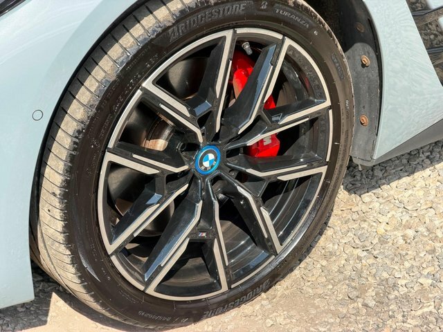 BMW i4 M Sport Black #29