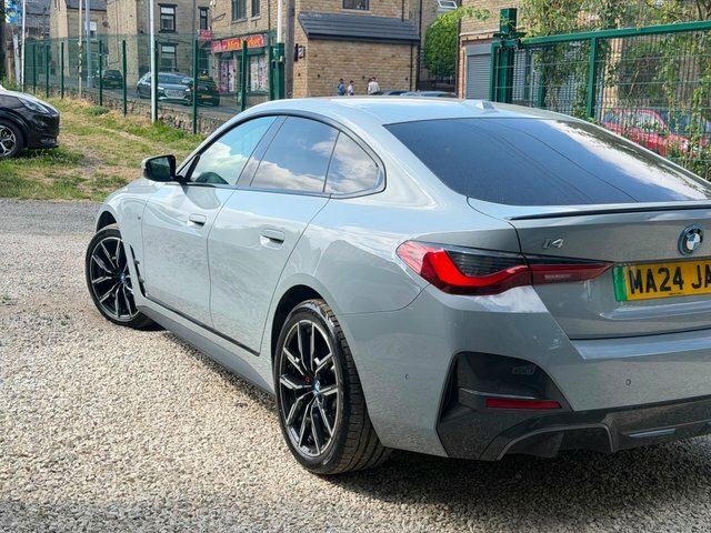 BMW i4 M Sport Black #49