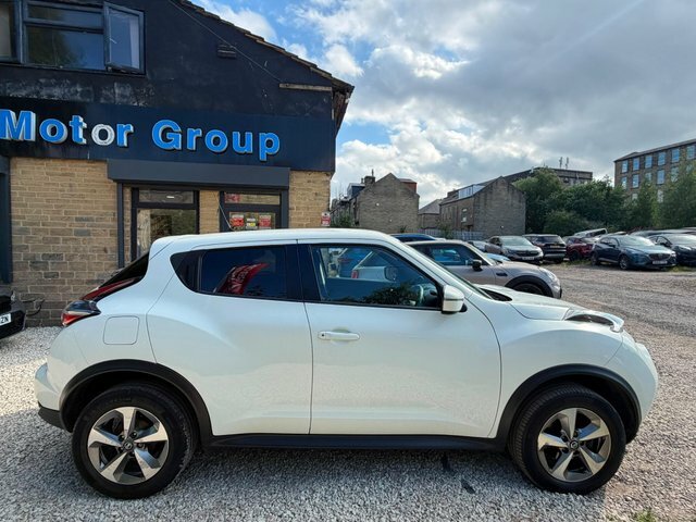 Nissan Juke Suv PK69BLV White #3
