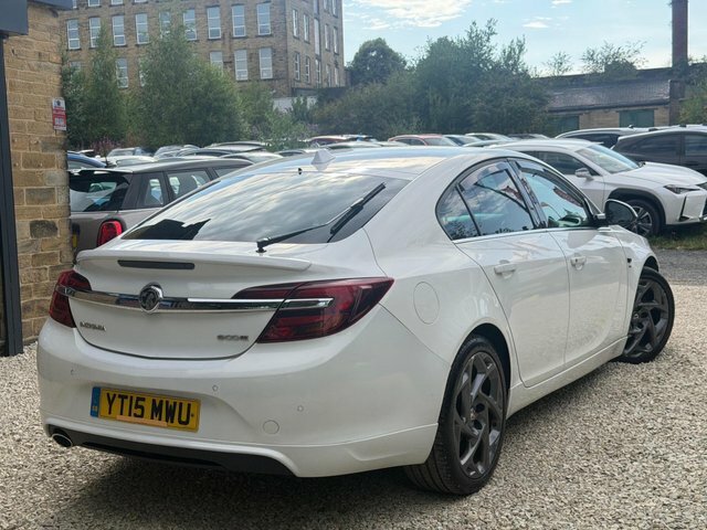 Vauxhall Insignia 1.8 Sri 138 Bhp Silver #44