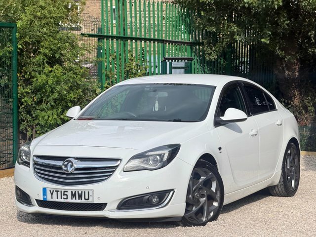 Vauxhall Insignia Hatchback White