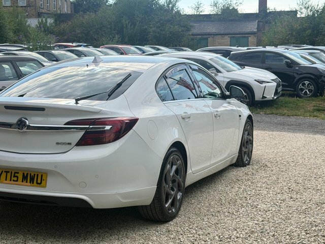 Vauxhall Insignia 1.8 Sri 138 Bhp Silver #41