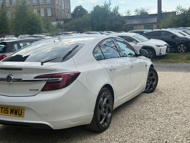 Vauxhall Insignia 1.8 Sri 138 Bhp Silver #39