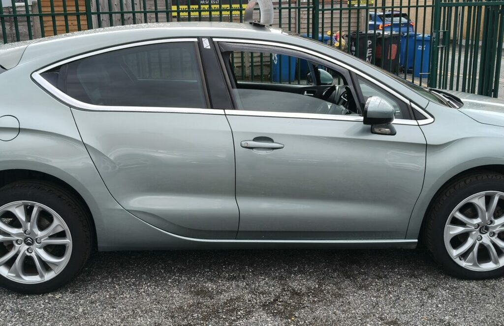 Citroen DS4 Hatchback Black