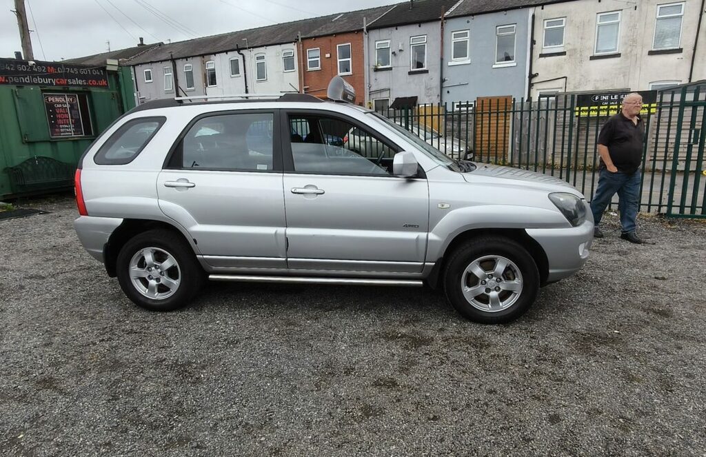 Kia Sportage Suv Black #3