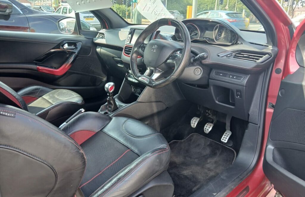 Peugeot 208 E-hdi Active Blue #1