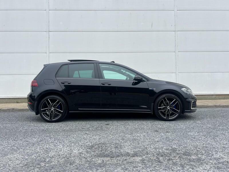 Volkswagen e-Golf Auto Silver #34