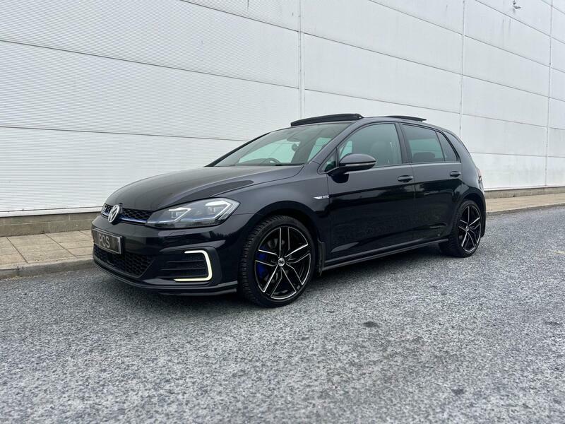 Volkswagen e-Golf Auto Silver #30