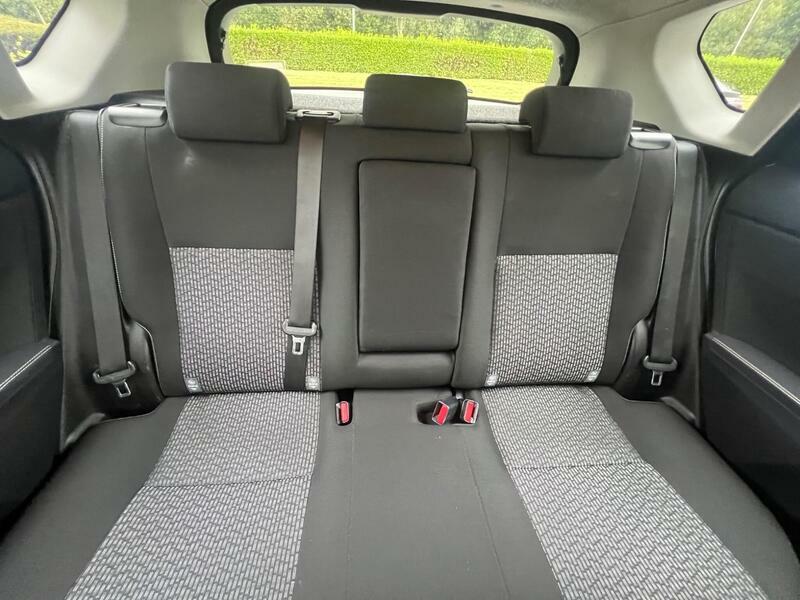Toyota Auris 1.6 V-matic Excel Multidrive S Blue #21