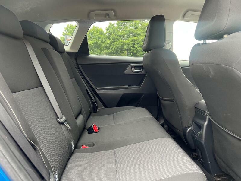 Toyota Auris 1.6 V-matic Excel Multidrive S Blue #13