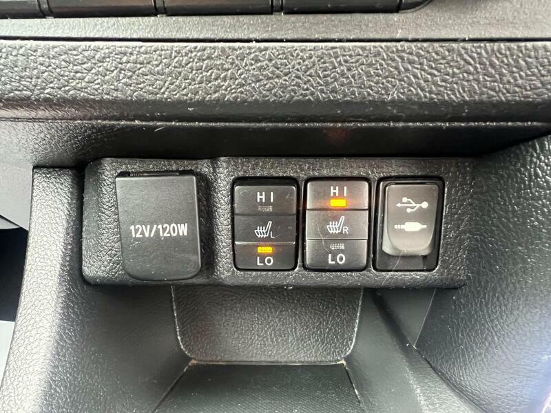 Toyota Auris 1.6 V-matic Excel Multidrive S Blue #15
