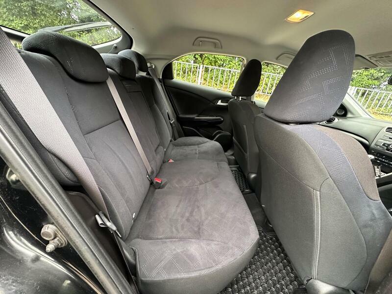 Honda Civic 1.6 I-dtec Es 118 Bhp Silver #24