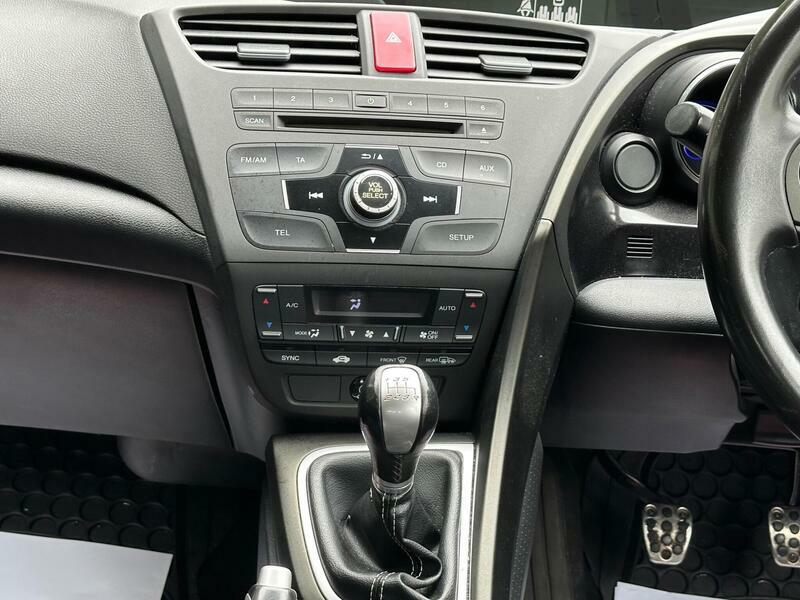 Honda Civic 1.6 I-dtec Es 118 Bhp Silver #27
