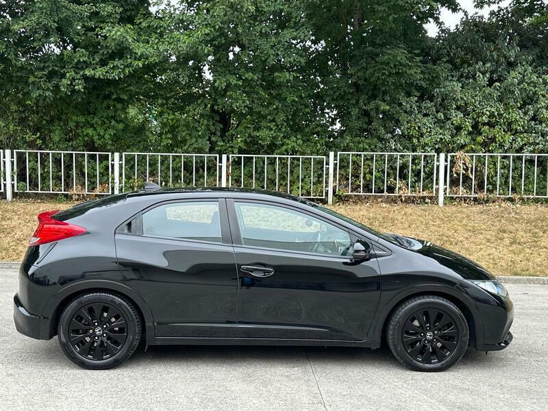 Honda Civic 1.6 I-dtec Es Euro 5 Ss Black #3